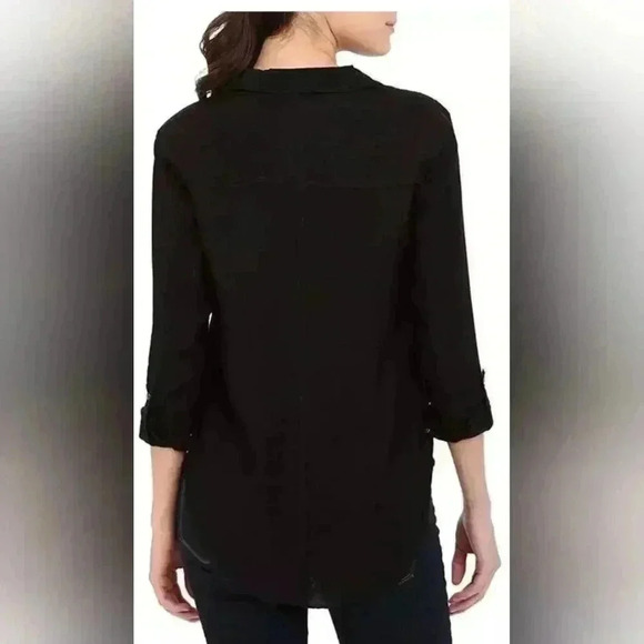 Calvin Klein Women's Airflow Utility Shirt Lightweight woven button-up shirt - Picture 2 of 7